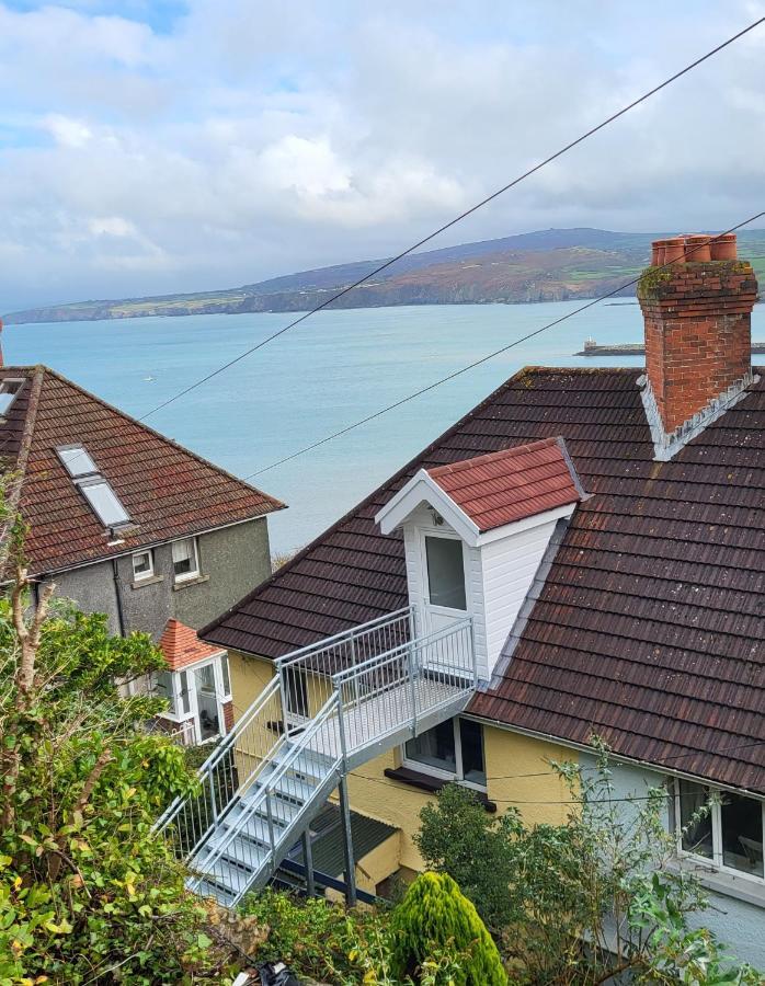 Seasidesteps Fishguard Esterno foto